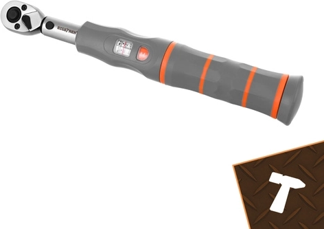 Natančnost ±0,5 % za profesionalne rezultate