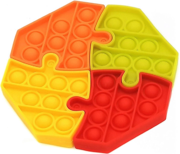 Sestavljanje puzzle iz 4 delov