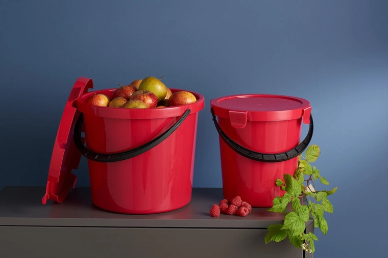 Udobno prenašanje zahvaljujoč čvrstemu ročaju