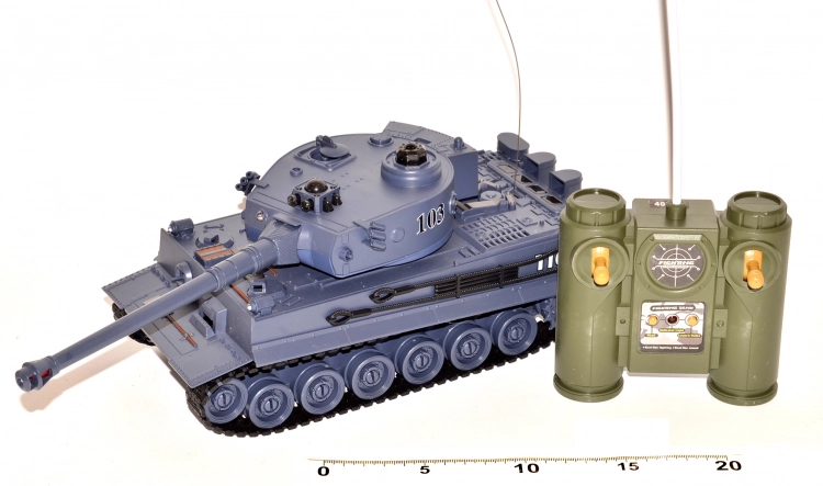Daljinsko upravljanje Tiger tank 28 cm