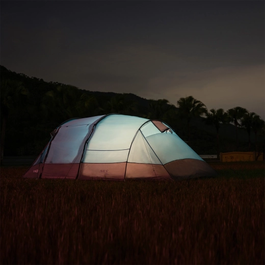 Udobna spalnica za 4 osebe z mrežo proti komarjem