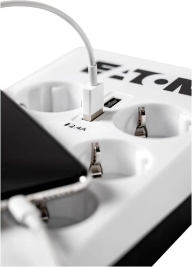 Dva USB porta 2,4 A za hitro polnjenje