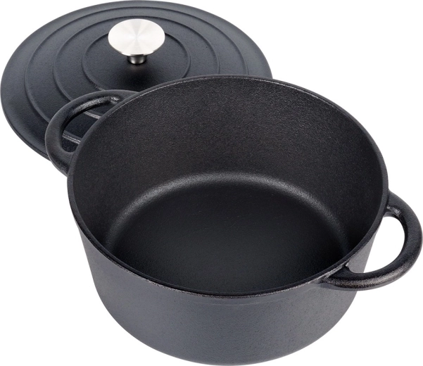 Udobni ročaji in tesen pokrov