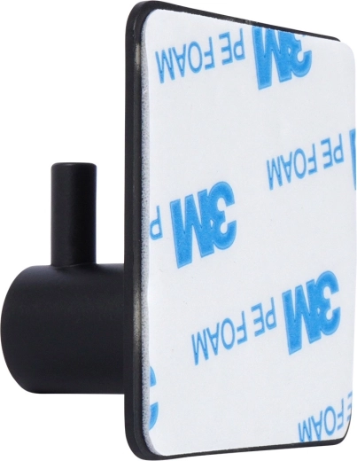 Montaža brez vrtanja zahvaljujoč traku 3M