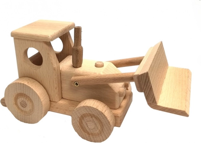 Leseni traktor z rezalnikom