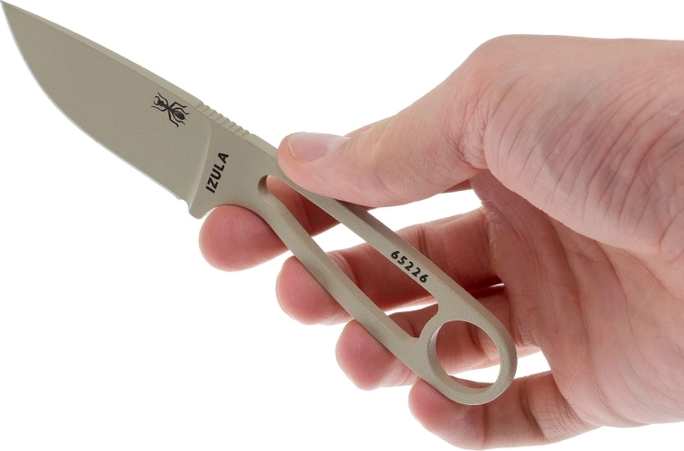 Lahek in kompakten vratni nož