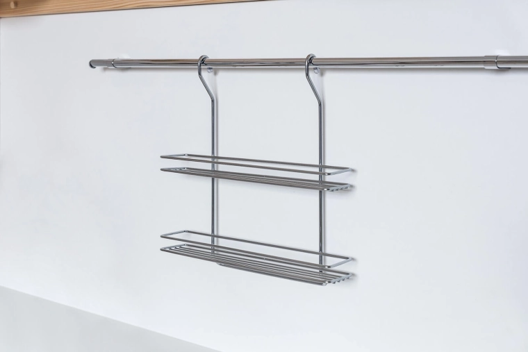 Čvrsta kromirana konstrukcija