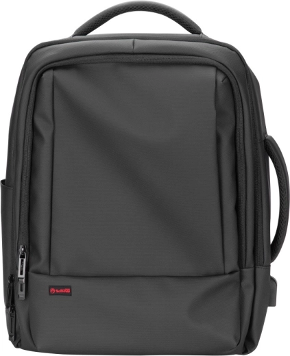 Spacious laptop compartment