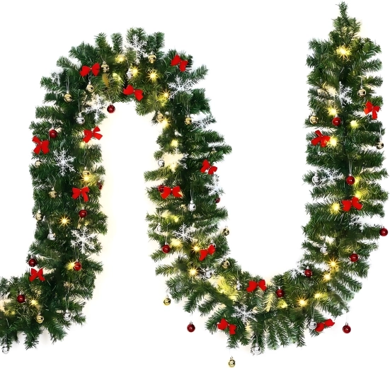 Goste vejice in bogata okrasitev