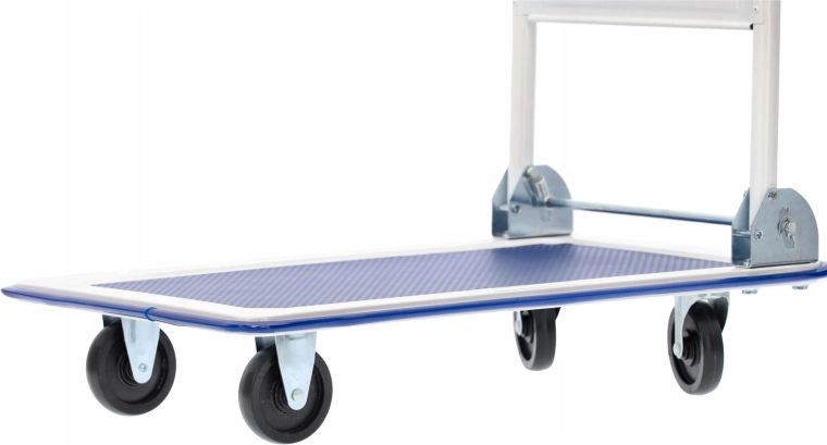 Gladko manevriranje z 4 vrtljivimi kolesci