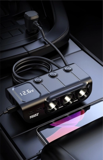LED voltage monitoring in the vehicle