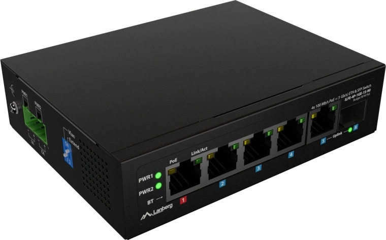 Uplink 1GbE in SFP za zanesljivo hrbtenico omrežja