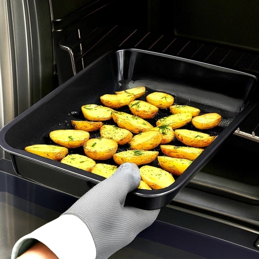 Enakomerno pečenje in enostavno rokovanje