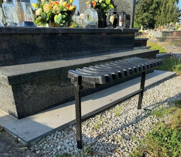 Elegantna črna zasnova