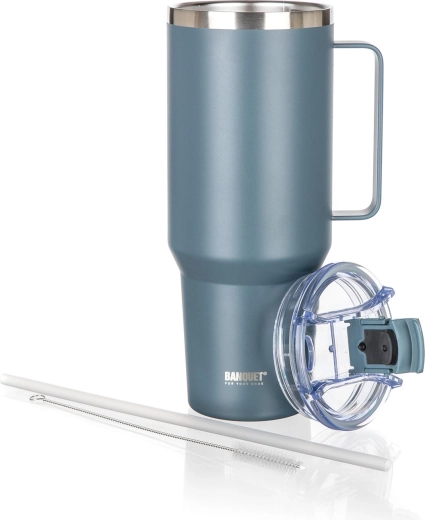 Udobno pitje s pokrovom in slamico