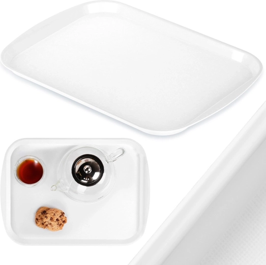 Prostoren pladenj za pijače in sladice