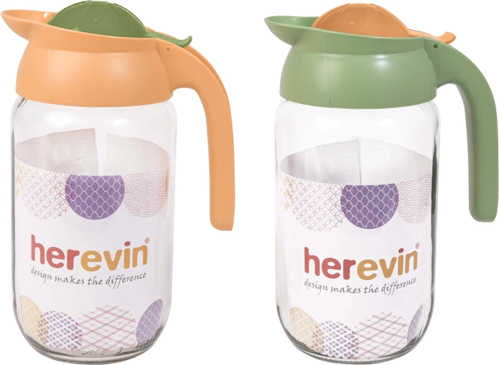 Vrč 1,5 l iz stekla s plastičnim pokrovčkom