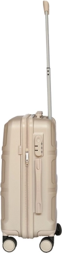 Praktična kabinska velikost in pametna organizacija