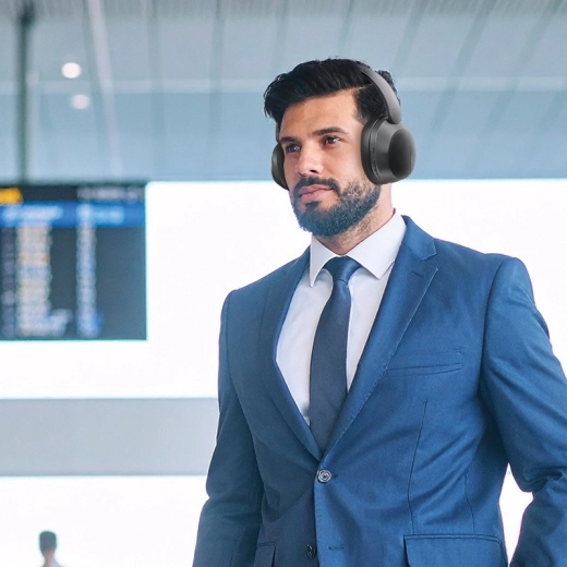 Do 15 ur brezžične svobode