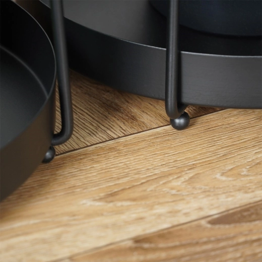 Odstranljivi pladnji z dvignjenim robom