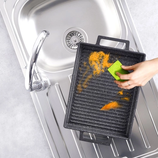 Neprijemljiva granitna površina PFLUON GRANIT