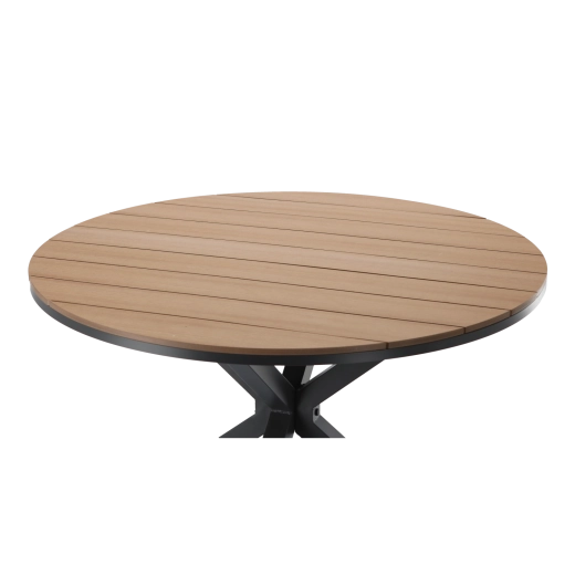 Polywood z videzom lesa brez vzdrževanja