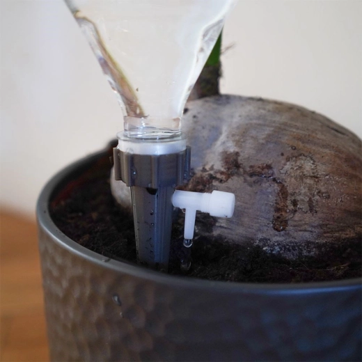 Enostavna namestitev na običajno steklenico