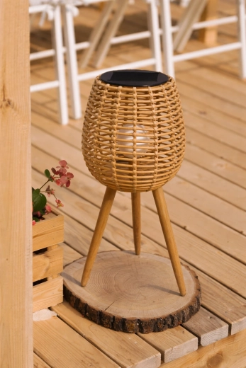 Naravna topla svetloba brez kablov