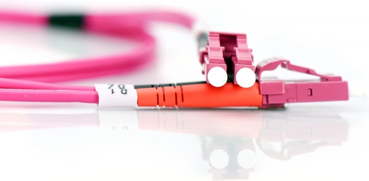 Duplex optical connection