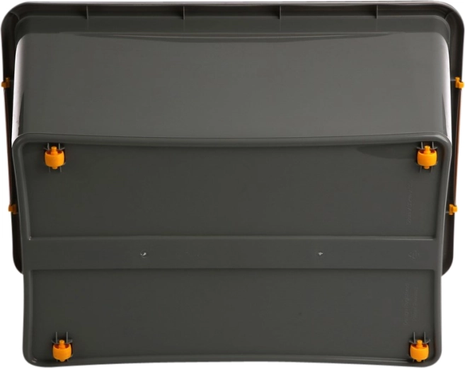 Sturdy construction and stable shape
