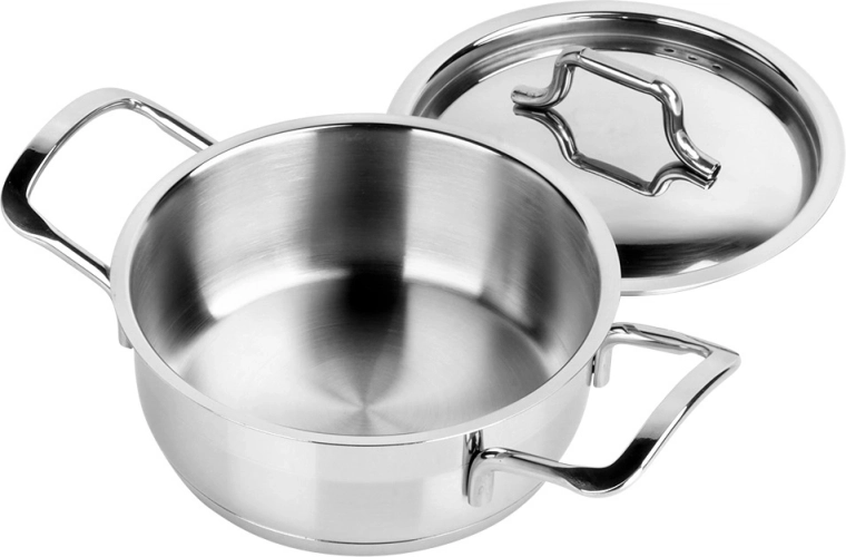 Kakovostno nerjavno jeklo 18/10 in masivna izvedba