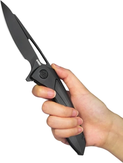 Fast one-handed opening
