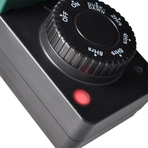 Twilight sensor for automatic switching