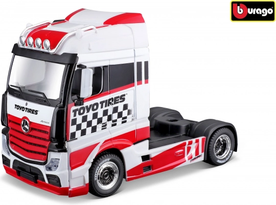 Mercedes‑Benz Actros GigaSpace kovinski model 1:43 od Bburago