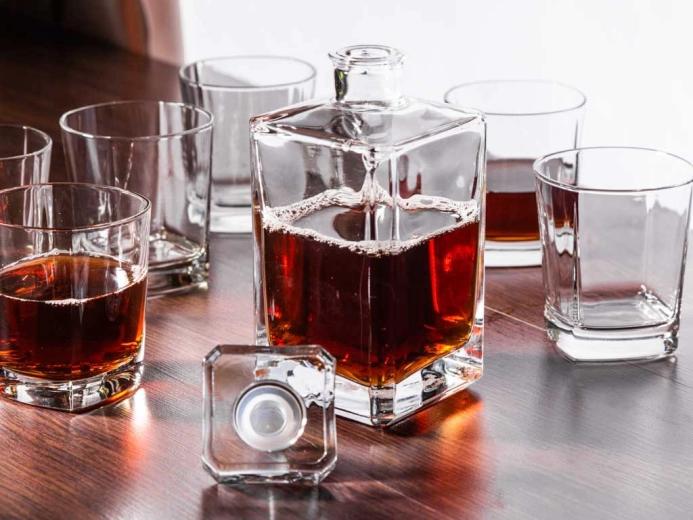Stilno serviranje za domači bar