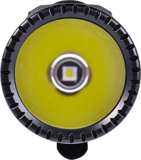 Zmogljiva OSRAM LED in doseg do 410 m