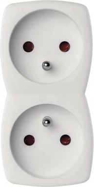 Dve vtičnici v eni za prihranek prostora