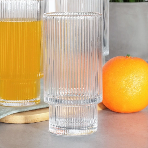 Odporno steklo in stabilno dno