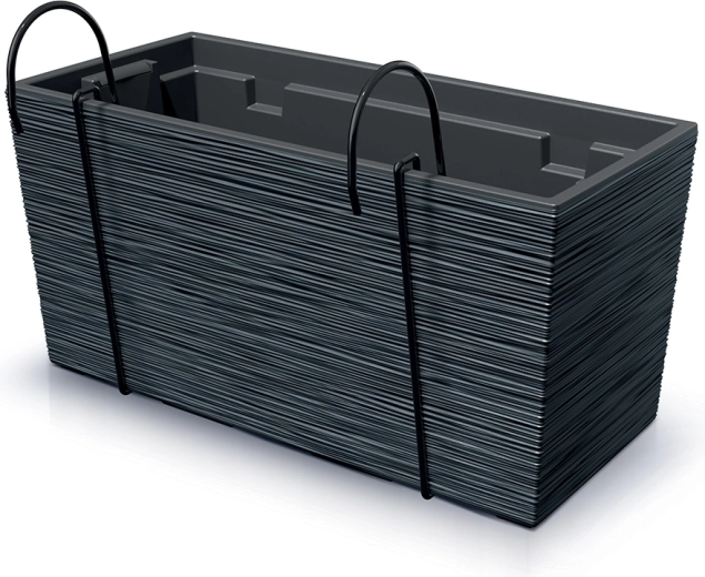 Odporen in lahek material