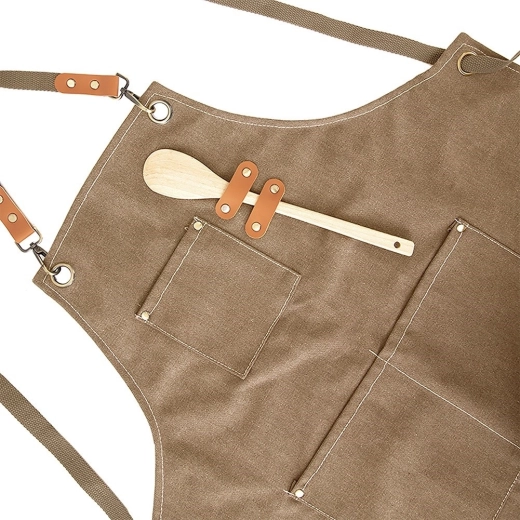 Praktični žepi in zanke za orodje