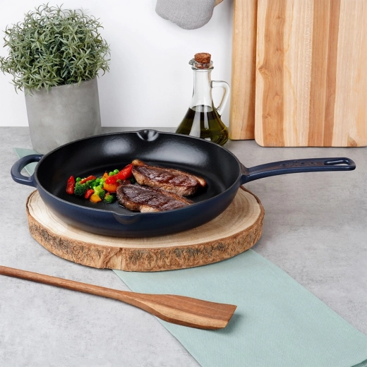 Enakomerna toplota in vrhunska akumulacija