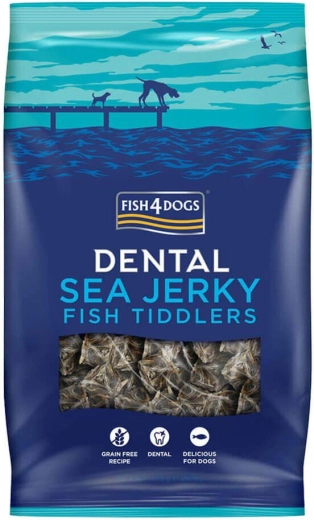 Fish4Dogs zobni priboljški za pse iz bele morske ribe 575 g