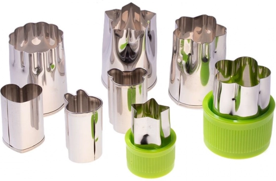 Set 8 rezalnikov za sadje in zelenjavo