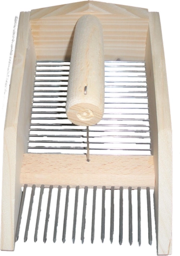 Glavnik za borovnice iz lesa in nerjavečega jekla