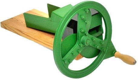 Ročni rezalnik za koprive