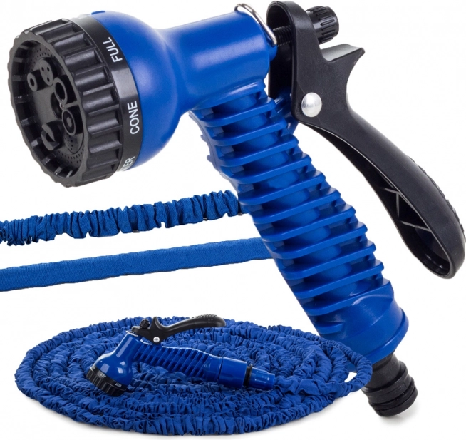 Raztegljiva vrtna cev z večfunkcijsko pršilko