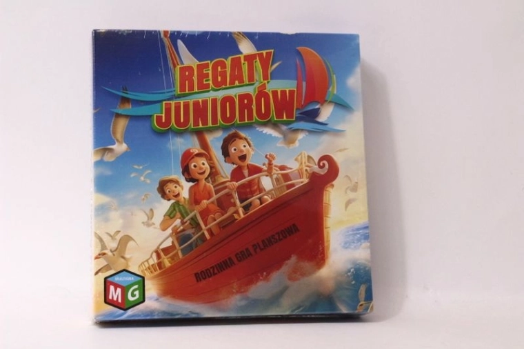 Regata za juniorje – družinska namizna igra