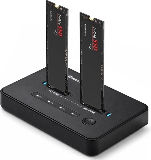 Priklopna postaja Qoltec za SSD M.2 NVMe/SATA z USB-C in kloniranjem brez povezave