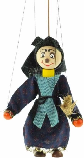 Lesena lutka čarovnica