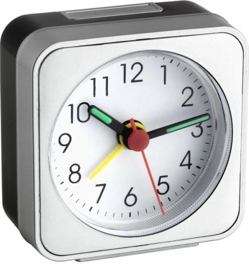 Elektronska budilka TFA z luminiscenčnimi kazalci, belo‑srebrna